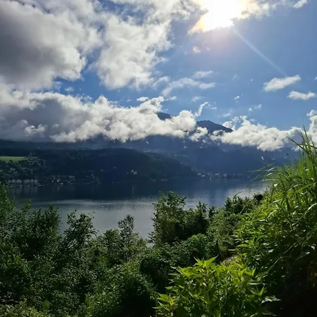 Klimatisierte Familienchalets Eingebettet In Der 샬레 *
